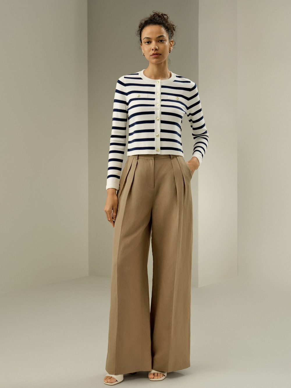 NWT Lilysilk Front-Pleated Silk-Linen Blend Trousers